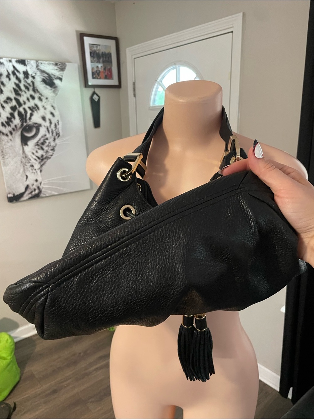 MICHAEL Michael Kors Camden Black Leather Drawstring Hobo Bag purse  gold tassel - Picture 6 of 13
